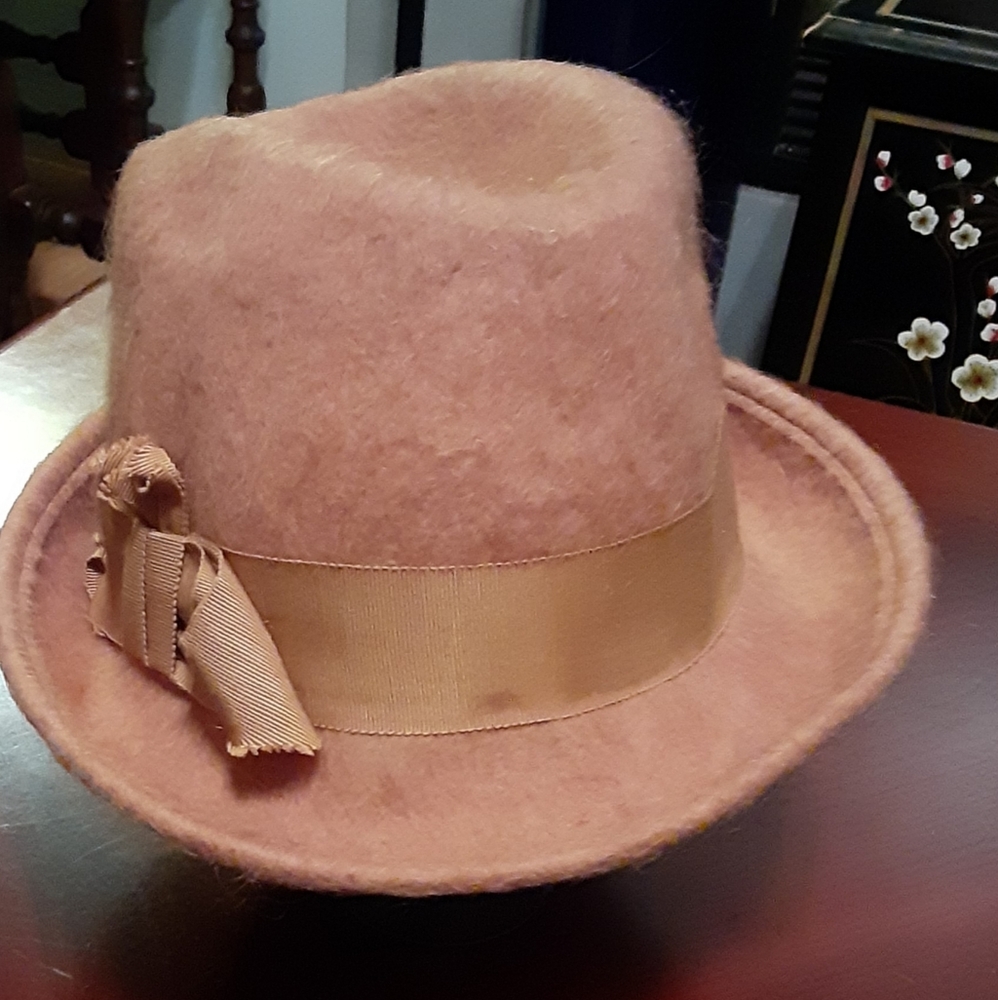Vintage 1930s hat